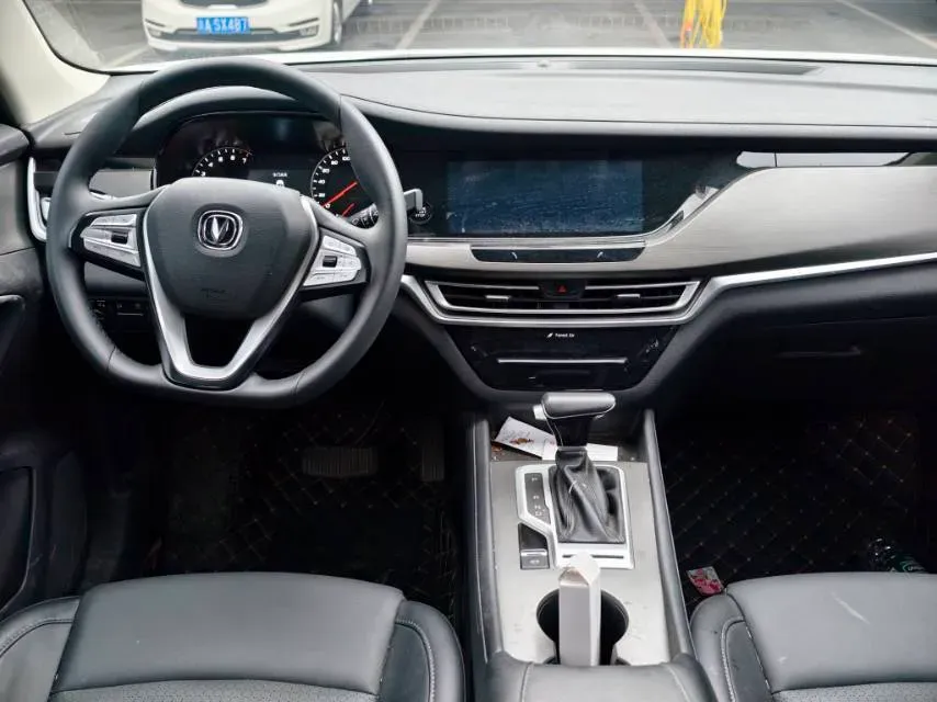 2019 ChangAn CS35 Plus 1.4T 158HP L4 7DCT,autocango,china used car exporter,china ev exporter,chinese used car exporter,chinese used ev exporter