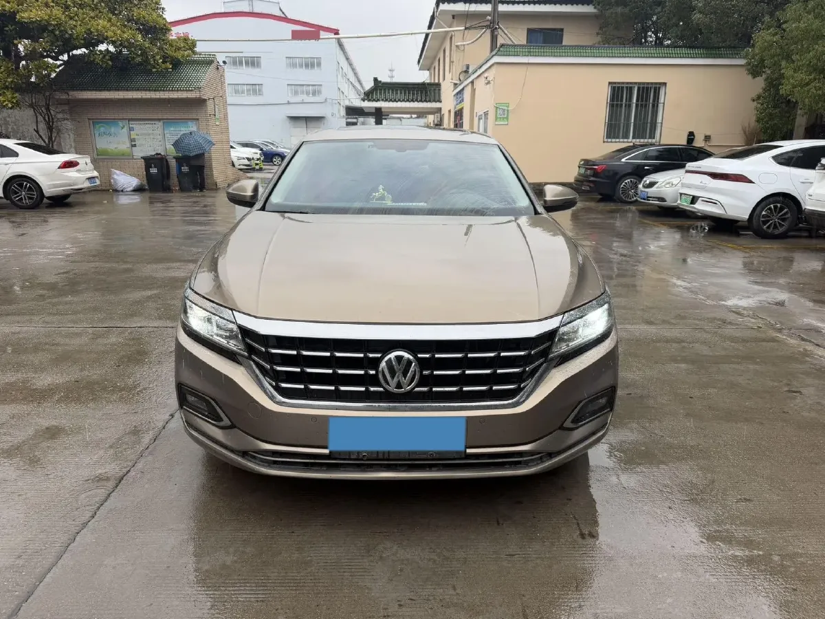 2019 Skoda Kodiak 2.0T 186HP L4 7DCT,autocango,china used car exporter,china ev exporter,chinese used car exporter,chinese used ev exporter