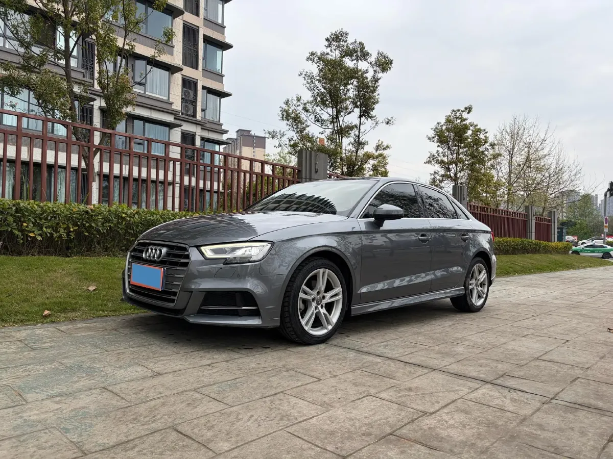 2020 Audi A3 1.4T 150HP L4 7DCT,autocango,china used car exporter,china ev exporter,chinese used car exporter,chinese used ev exporter