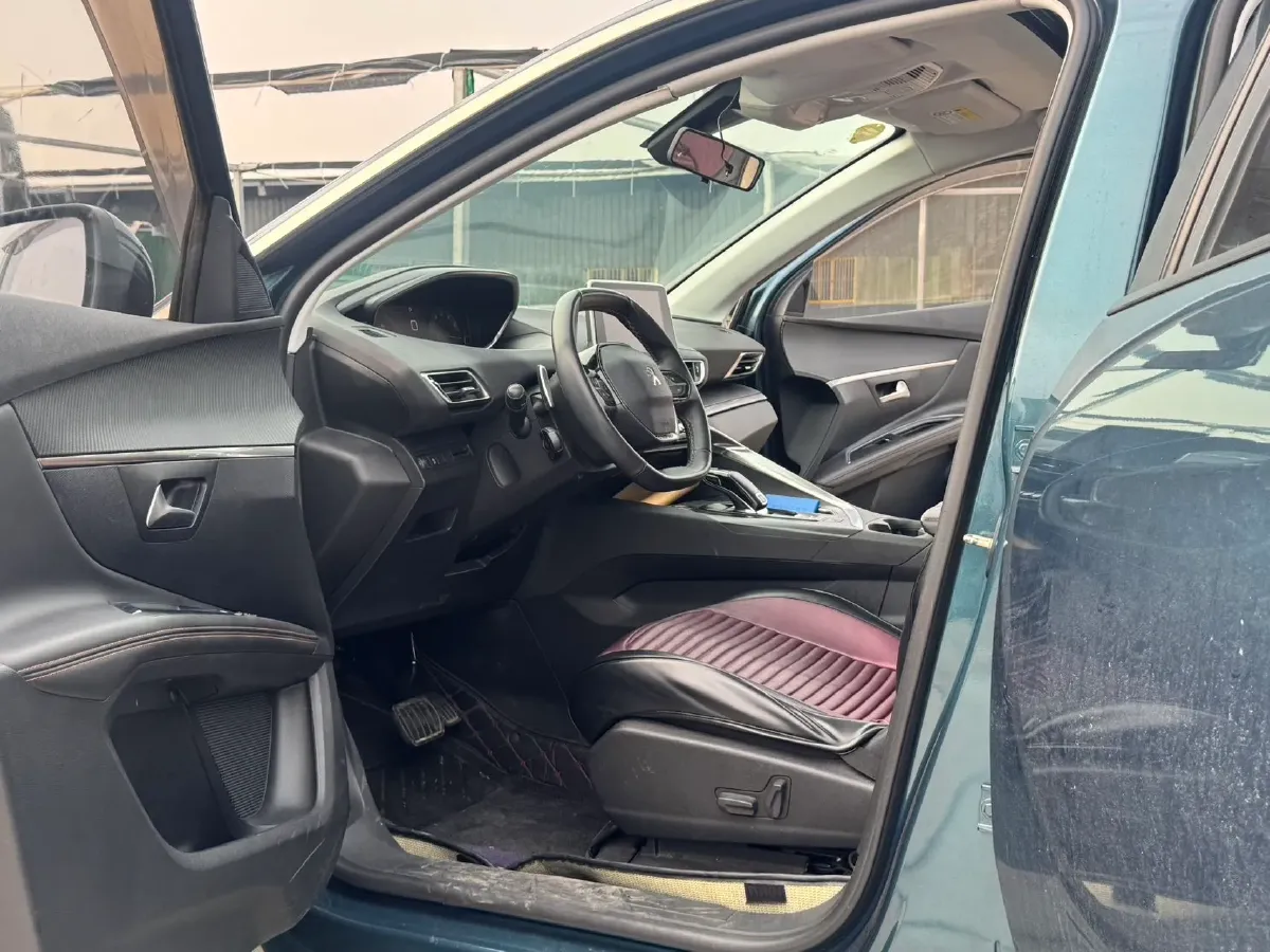 2017 Peugeot 5008 1.6T 167HP L4 6AT,autocango,china used car exporter,china ev exporter,chinese used car exporter,chinese used ev exporter