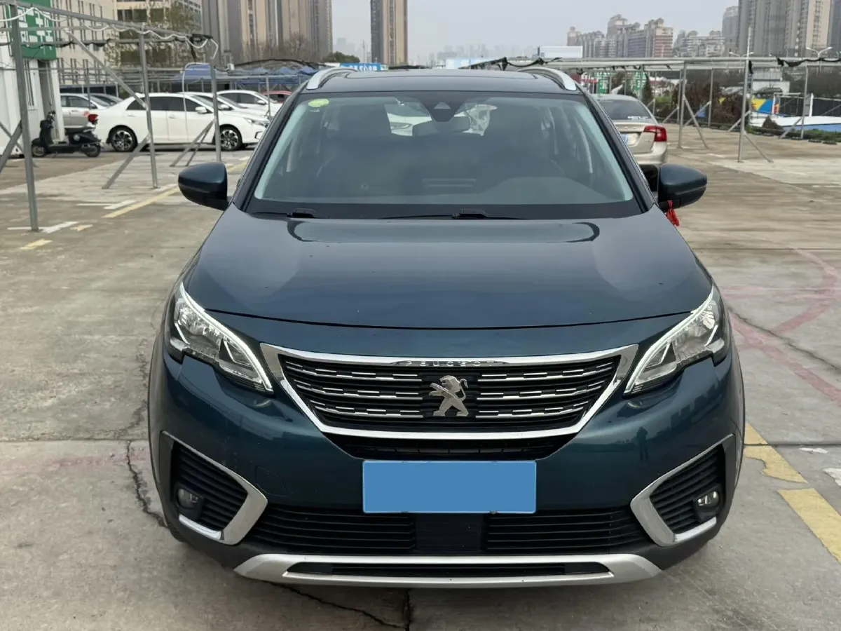 2017 Peugeot 5008 1.6T 167HP L4 6AT,autocango,china used car exporter,china ev exporter,chinese used car exporter,chinese used ev exporter