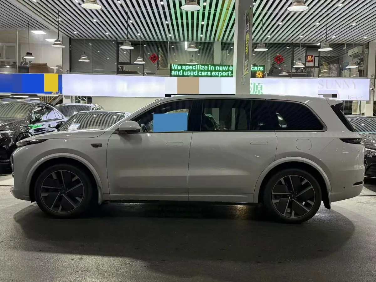 2025 Li L9 Range Extended 154HP REEV,autocango,china used car exporter,china ev exporter,chinese used car exporter,chinese used ev exporter