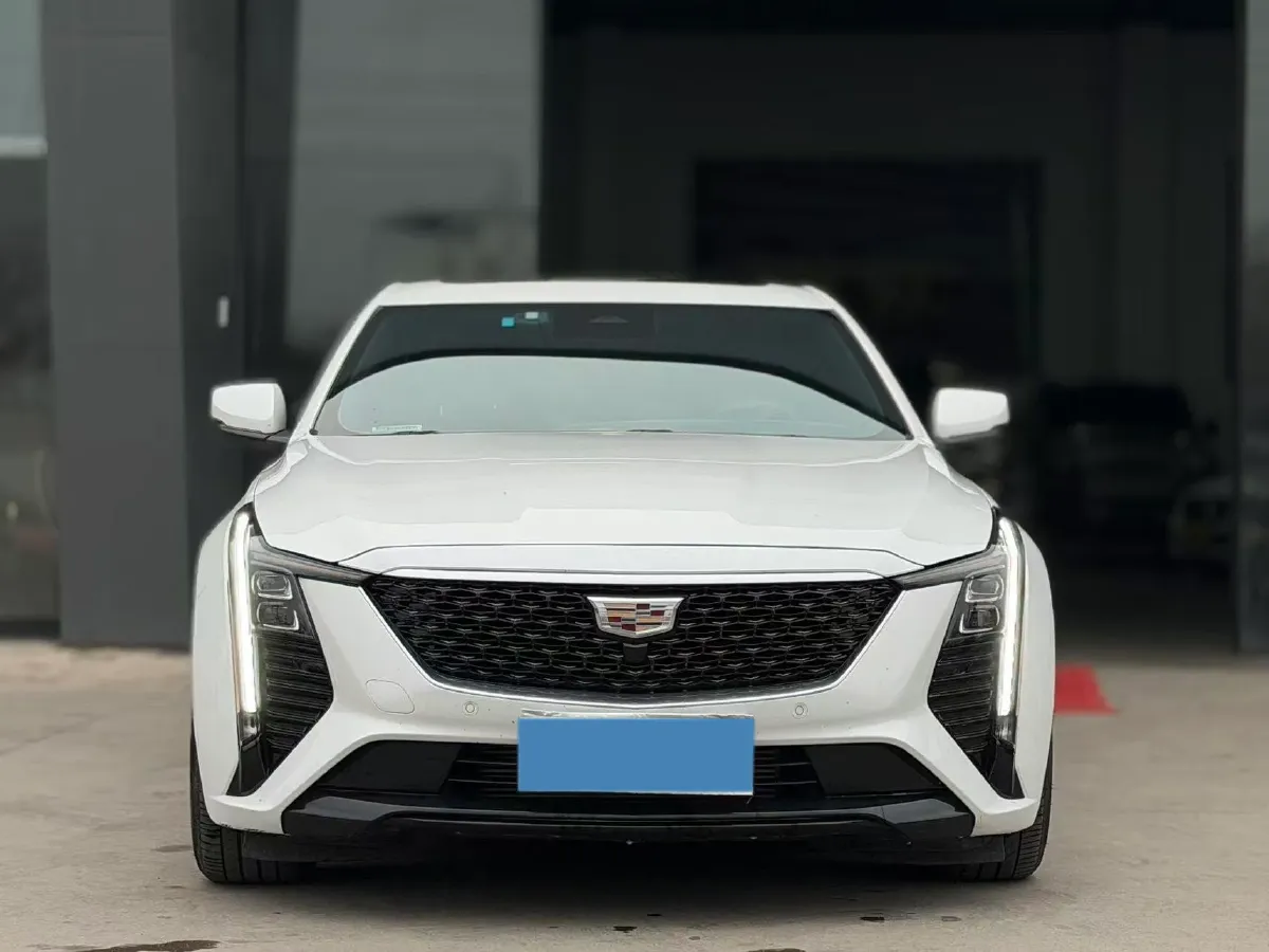 2024 Cadillac CT5 2.0T 237HP L4 10AT,autocango,china used car exporter,china ev exporter,chinese used car exporter,chinese used ev exporter