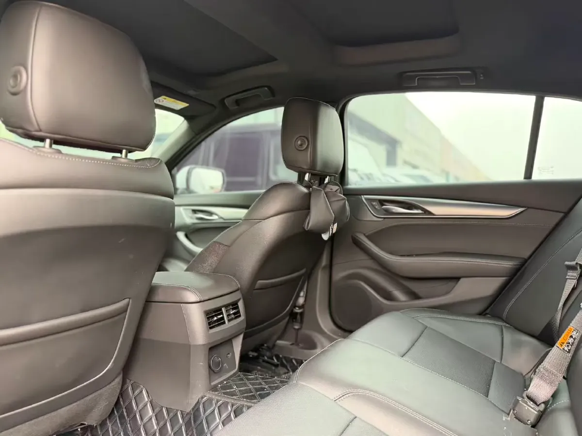 2024 Cadillac CT5 2.0T 237HP L4 10AT,autocango,china used car exporter,china ev exporter,chinese used car exporter,chinese used ev exporter