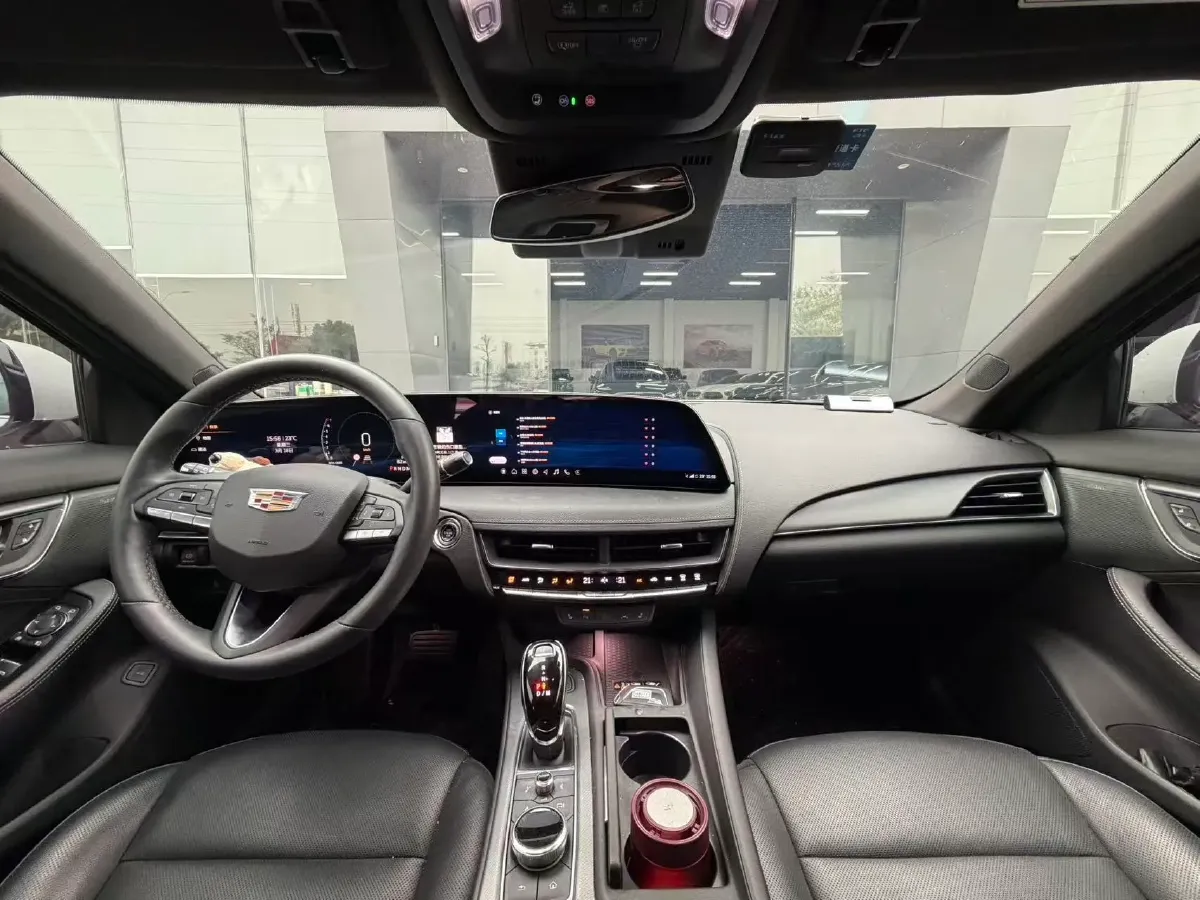 2024 Cadillac CT5 2.0T 237HP L4 10AT,autocango,china used car exporter,china ev exporter,chinese used car exporter,chinese used ev exporter