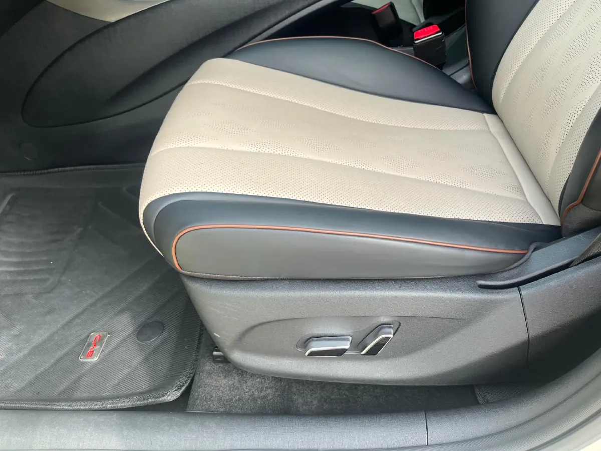 2023 BYD Dolphin BEV 44.928KWH,autocango,china used car exporter,china ev exporter,chinese used car exporter,chinese used ev exporter