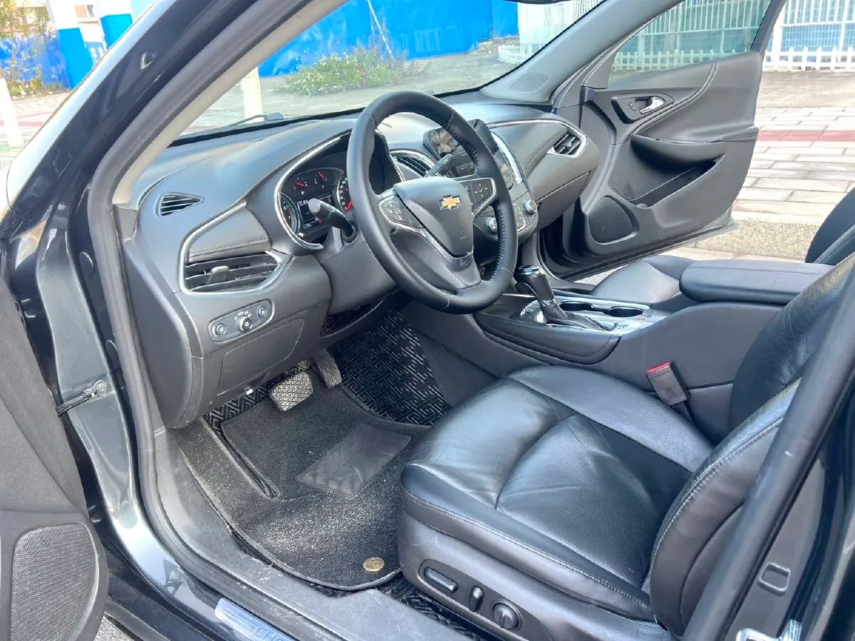 2017 Chevrolet Malibu 1.5T 170HP L4 6AT,autocango,china used car exporter,china ev exporter,chinese used car exporter,chinese used ev exporter