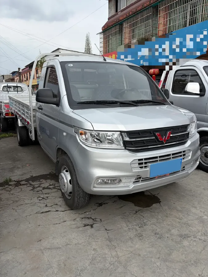 2023 WuLing RongGuang New Truck 2.0L 136HP L4 5MT,autocango,china used car exporter,china ev exporter,chinese used car exporter,chinese used ev exporter