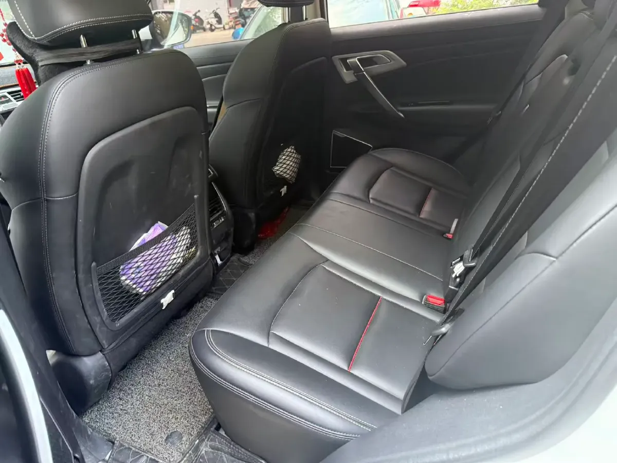 2020 Roewe i6 1.5T 169HP L4 7DCT,autocango,china used car exporter,china ev exporter,chinese used car exporter,chinese used ev exporter