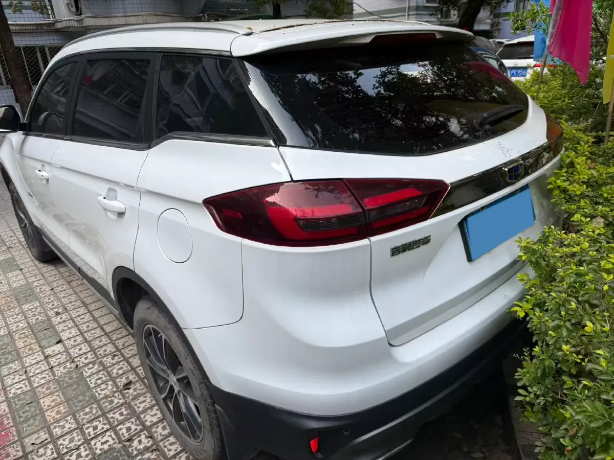 2020 Roewe i6 1.5T 169HP L4 7DCT,autocango,china used car exporter,china ev exporter,chinese used car exporter,chinese used ev exporter