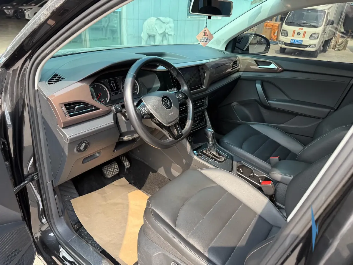 2021 Volkswagen Tharu 1.4T 150HP L4 7DCT,autocango,china used car exporter,china ev exporter,chinese used car exporter,chinese used ev exporter