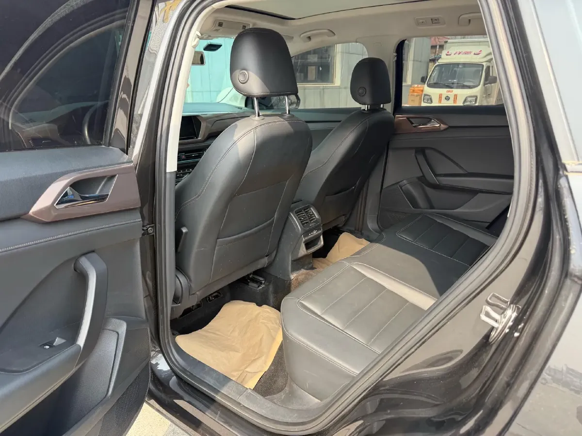 2021 Volkswagen Tharu 1.4T 150HP L4 7DCT,autocango,china used car exporter,china ev exporter,chinese used car exporter,chinese used ev exporter