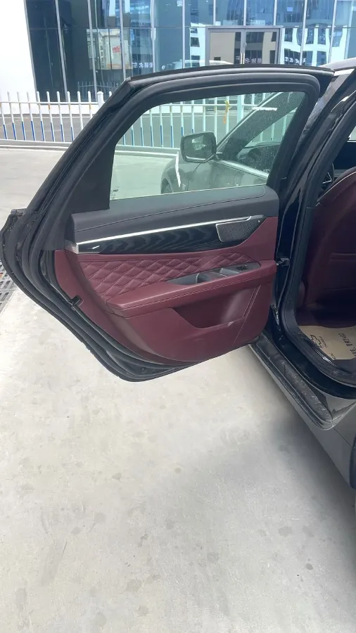 2023 Cadillac CT6 2.0T 237HP L4 10AT,autocango,china used car exporter,china ev exporter,chinese used car exporter,chinese used ev exporter