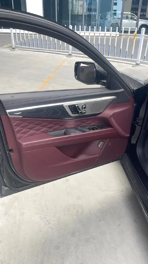 2023 Cadillac CT6 2.0T 237HP L4 10AT,autocango,china used car exporter,china ev exporter,chinese used car exporter,chinese used ev exporter