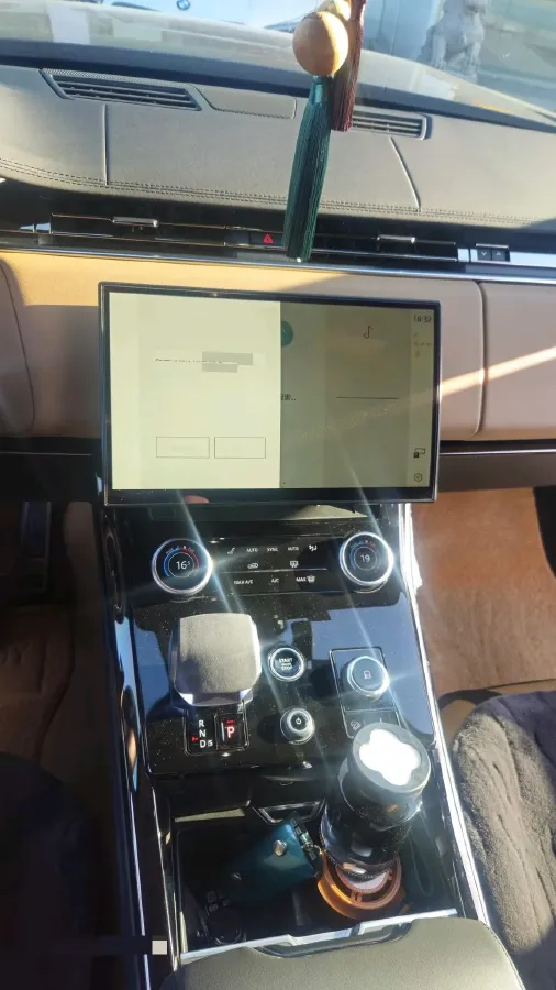 2023 Land Rover Range Rover Sport 3.0T 400HP L6 8AT,autocango,china used car exporter,china ev exporter,chinese used car exporter,chinese used ev exporter