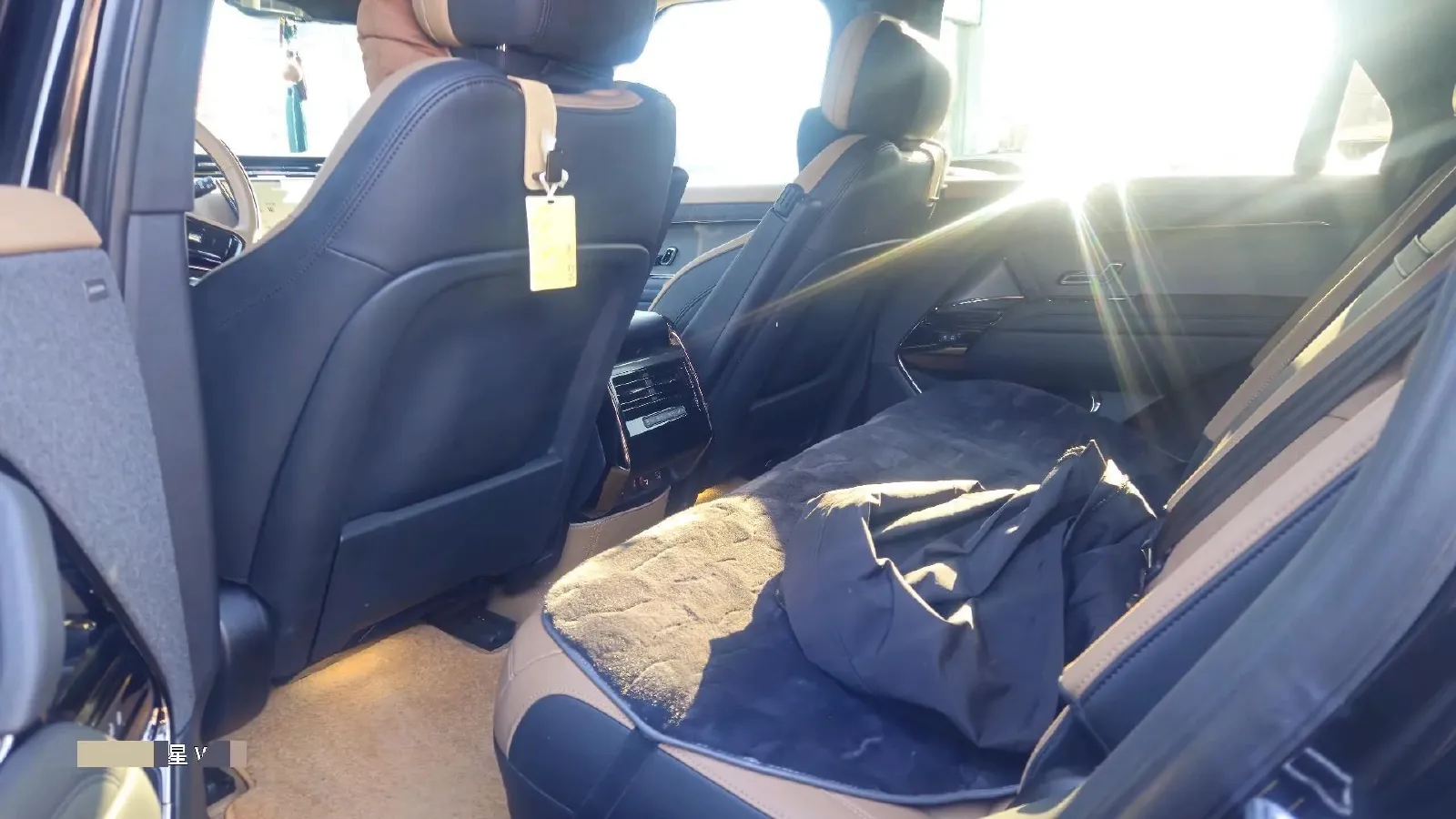 2023 Land Rover Range Rover Sport 3.0T 400HP L6 8AT,autocango,china used car exporter,china ev exporter,chinese used car exporter,chinese used ev exporter