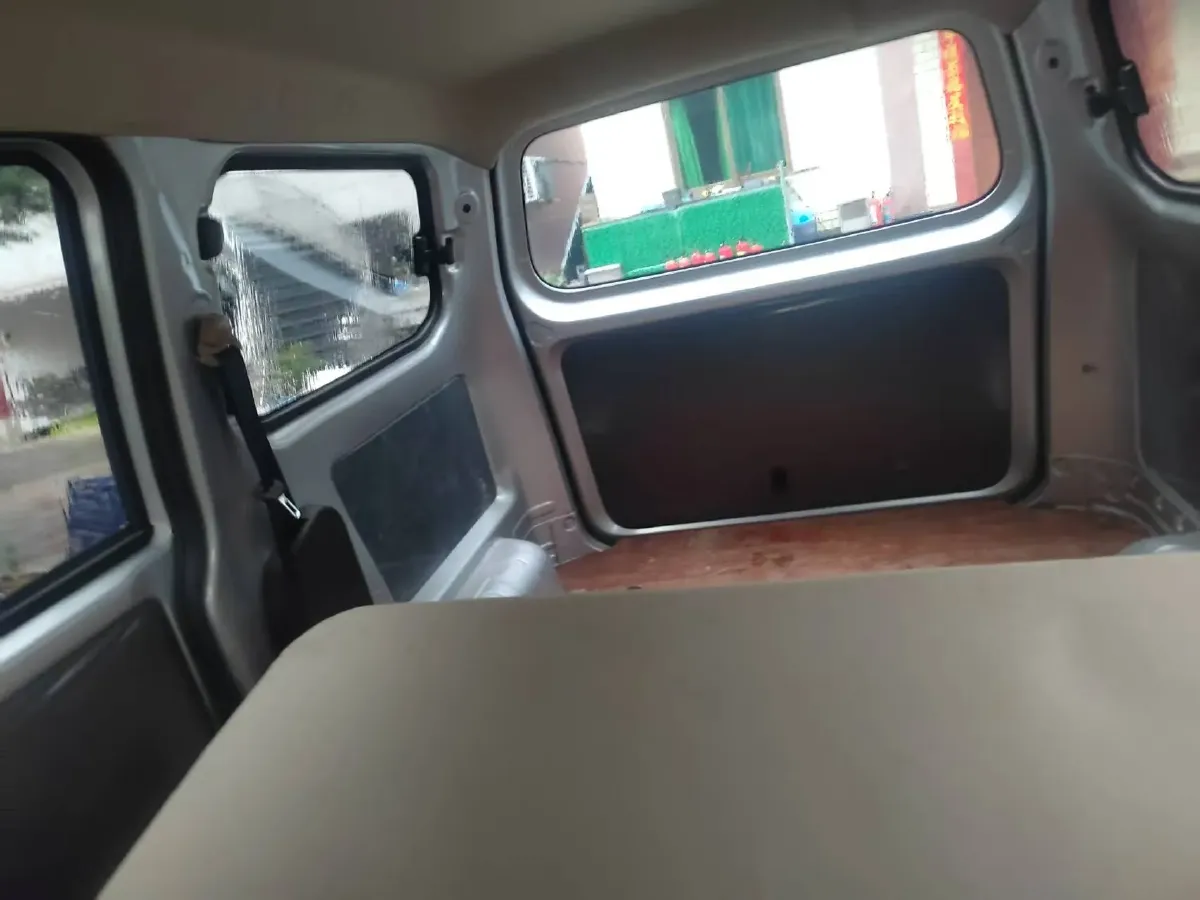 2022 JinBei Little Sea Lion X30 1.5L 102HP L4 5MT,autocango,china used car exporter,china ev exporter,chinese used car exporter,chinese used ev exporter