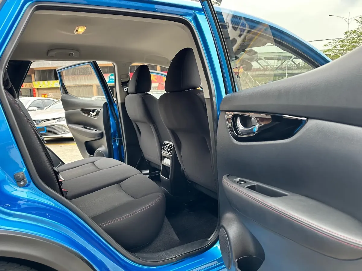 2019 Nissan Qashqai 2.0L 154HP L4 CVT,autocango,china used car exporter,china ev exporter,chinese used car exporter,chinese used ev exporter