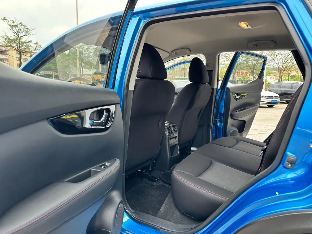 2019 Nissan Qashqai 2.0L 154HP L4 CVT,autocango,china used car exporter,china ev exporter,chinese used car exporter,chinese used ev exporter