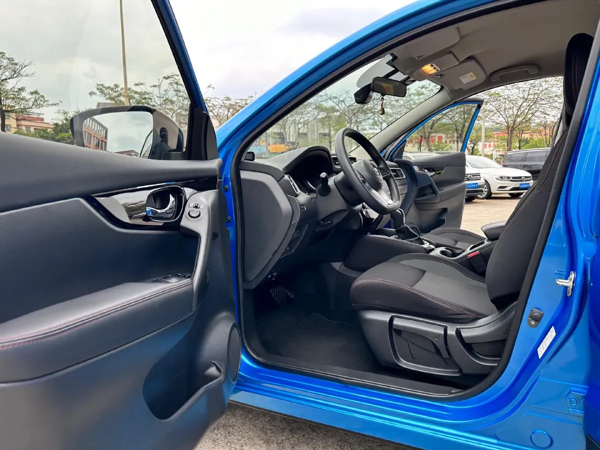 2019 Nissan Qashqai 2.0L 154HP L4 CVT,autocango,china used car exporter,china ev exporter,chinese used car exporter,chinese used ev exporter