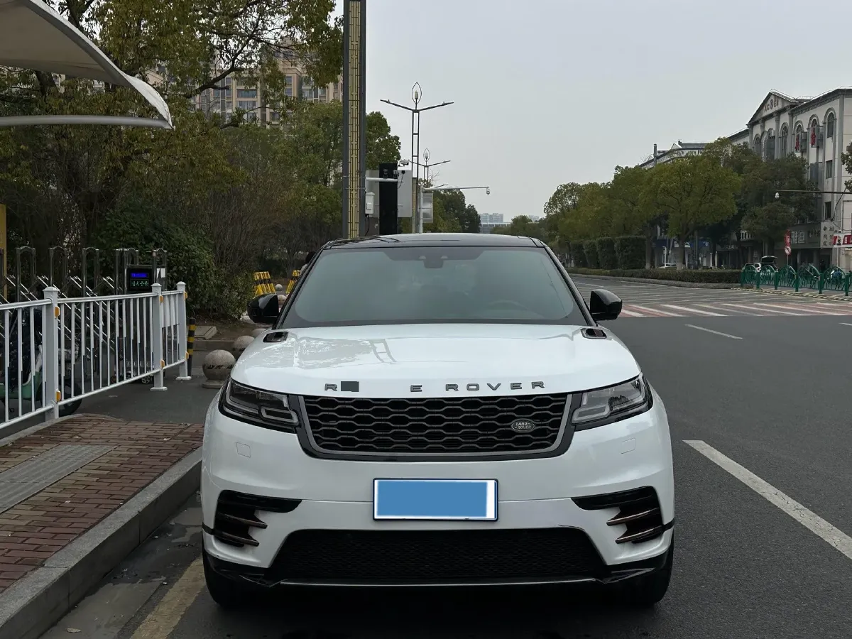 2018 Land Rover Range Rover Velar 3.0T 380HP V6 8AT,autocango,china used car exporter,china ev exporter,chinese used car exporter,chinese used ev exporter