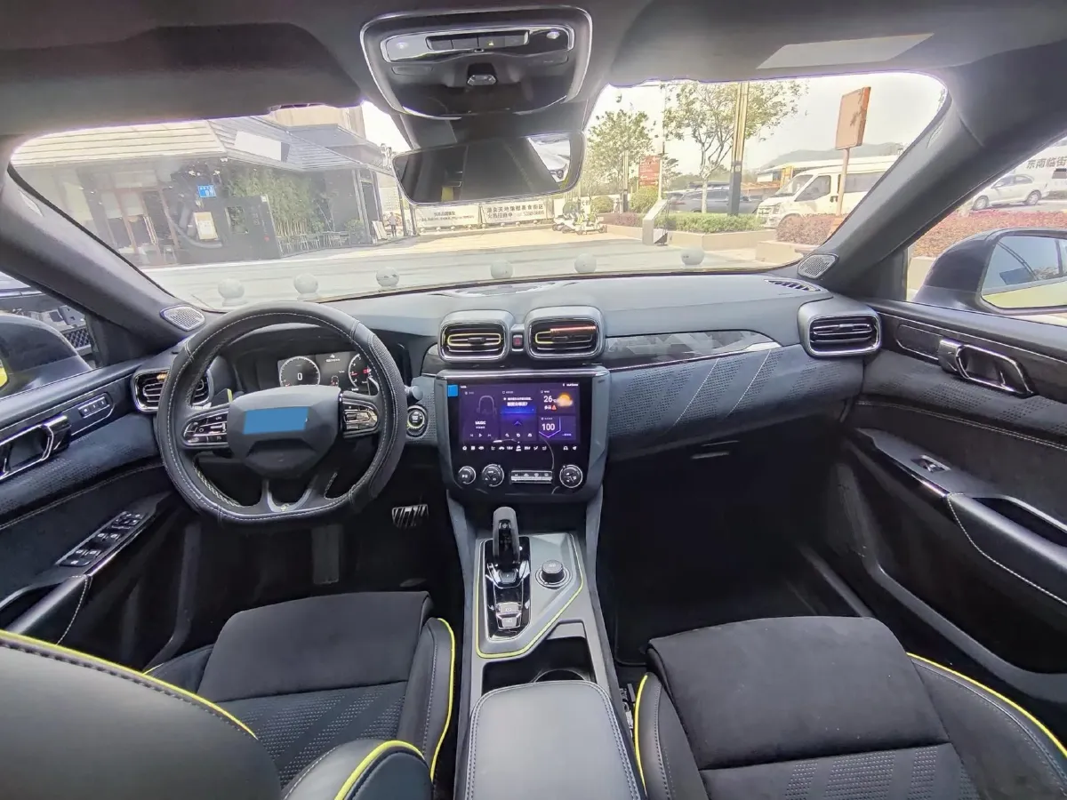 2022 LYNK&CO 03 2.0T 254HP L4 8AT,autocango,china used car exporter,china ev exporter,chinese used car exporter,chinese used ev exporter