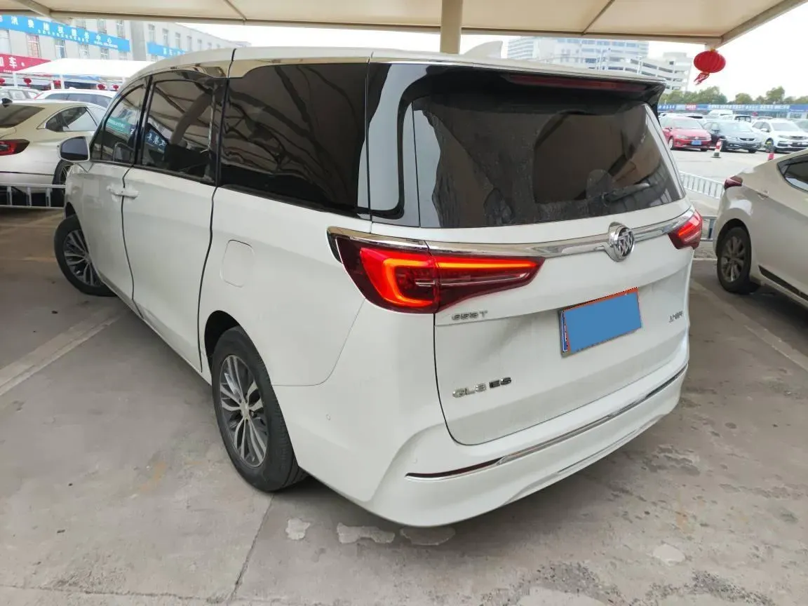 2020 Buick GL8 2.0T 237HP L4 9AT,autocango,china used car exporter,china ev exporter,chinese used car exporter,chinese used ev exporter