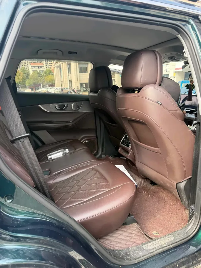 2022 Chery Tiggo 8 PRO 1.6T 197HP L4 7DCT,autocango,china used car exporter,china ev exporter,chinese used car exporter,chinese used ev exporter