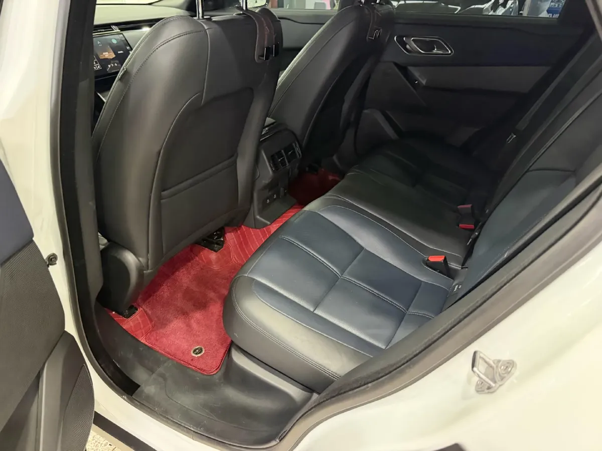 2025 Land Rover Range Rover Velar 2.0T 250HP L4 8AT,autocango,china used car exporter,china ev exporter,chinese used car exporter,chinese used ev exporter