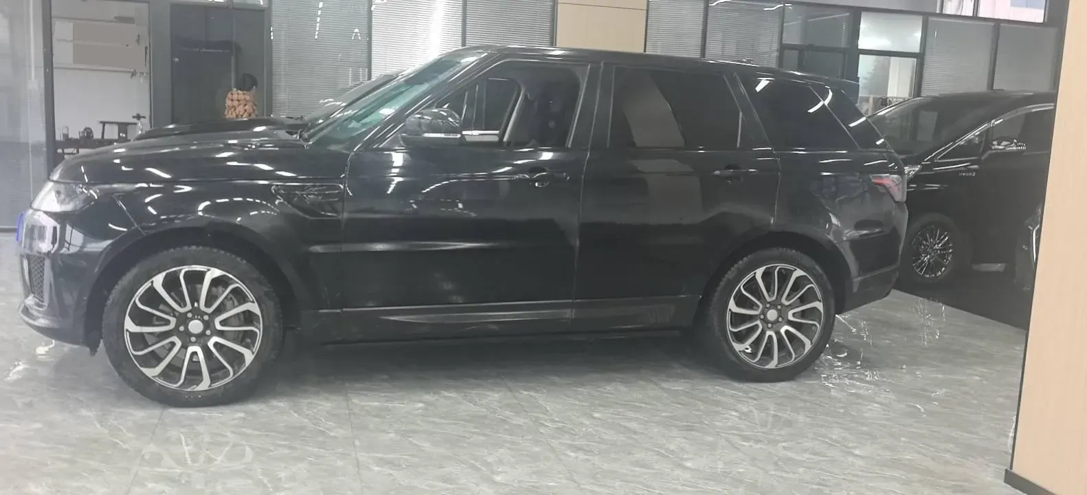 2020 Land Rover Range Rover Sport 3.0T 400HP L6 8AT,autocango,china used car exporter,china ev exporter,chinese used car exporter,chinese used ev exporter