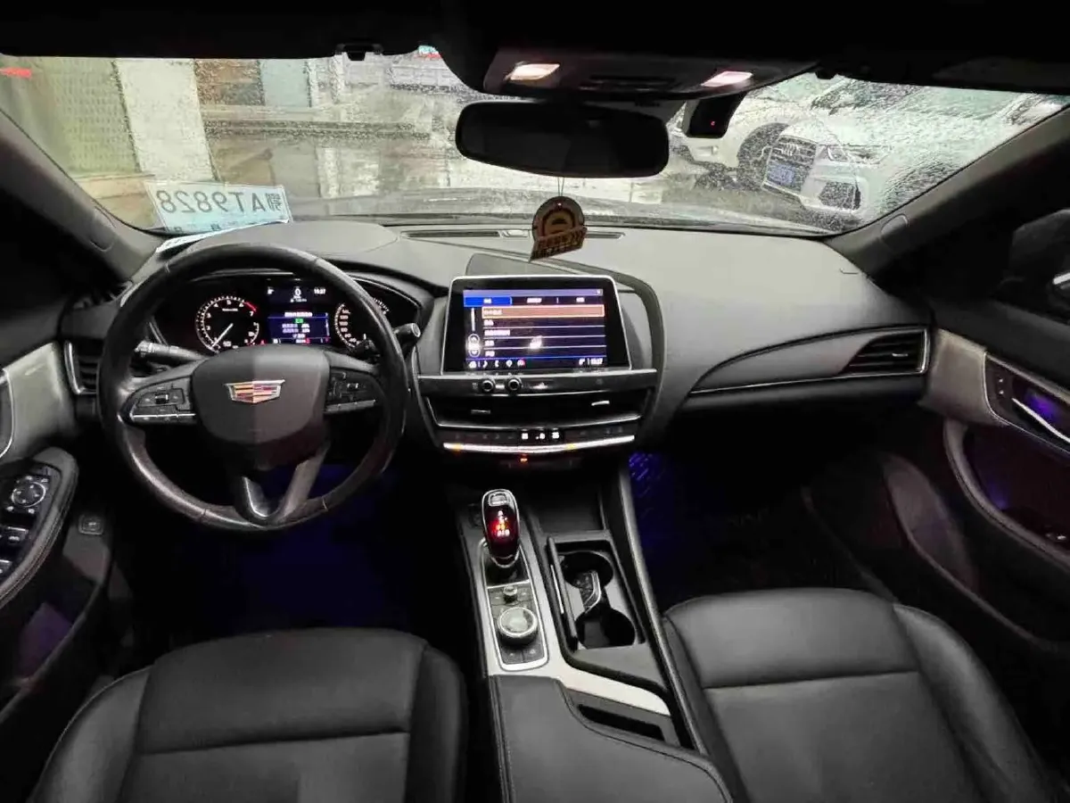 2021 Cadillac CT5 2.0T 237HP L4 10AT,autocango,china used car exporter,china ev exporter,chinese used car exporter,chinese used ev exporter