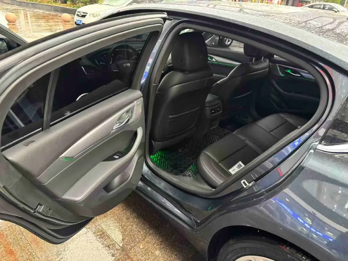 2021 Cadillac CT5 2.0T 237HP L4 10AT,autocango,china used car exporter,china ev exporter,chinese used car exporter,chinese used ev exporter