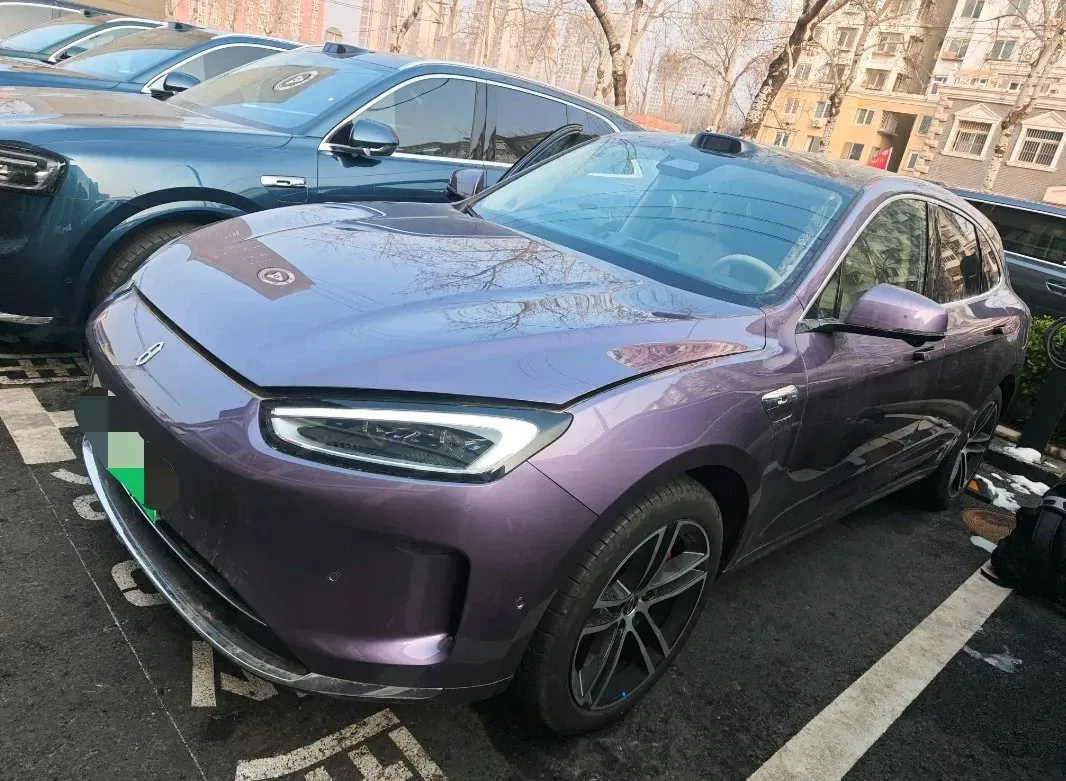 2025 AITO AITO M5 1.5T 152HP L4 REEV 42KWH,autocango,china used car exporter,china ev exporter,chinese used car exporter,chinese used ev exporter