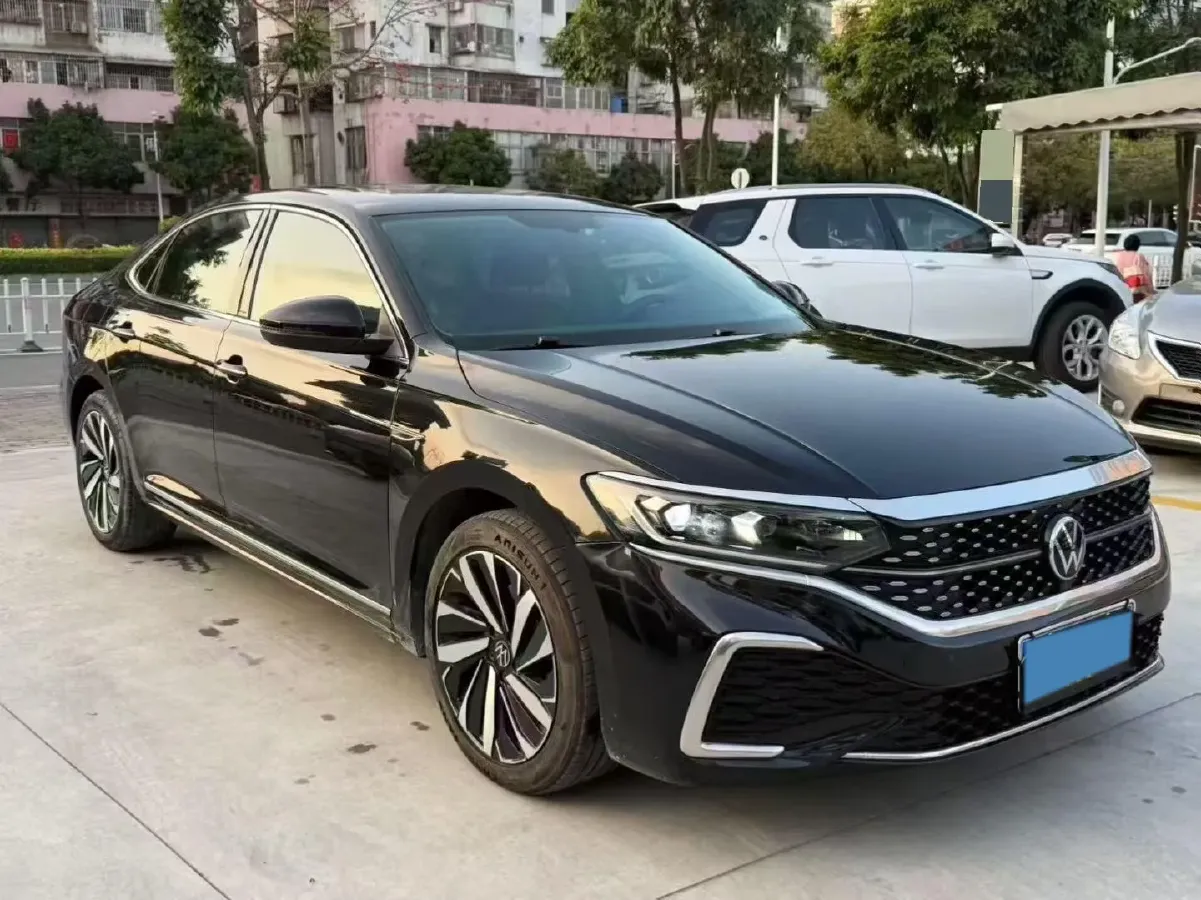 2023 Volkswagen Passat 1.4T 150HP L4 7DCT,autocango,china used car exporter,china ev exporter,chinese used car exporter,chinese used ev exporter