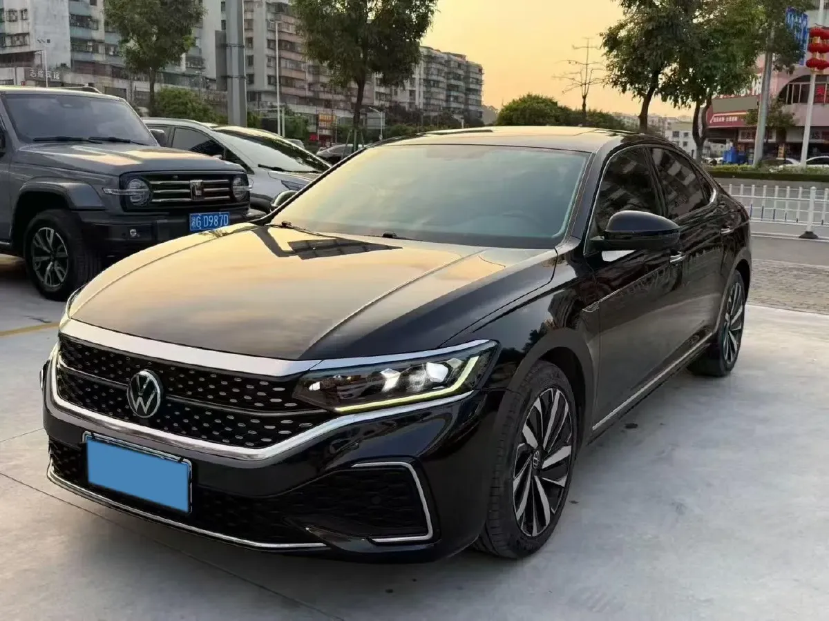 2023 Volkswagen Passat 1.4T 150HP L4 7DCT,autocango,china used car exporter,china ev exporter,chinese used car exporter,chinese used ev exporter