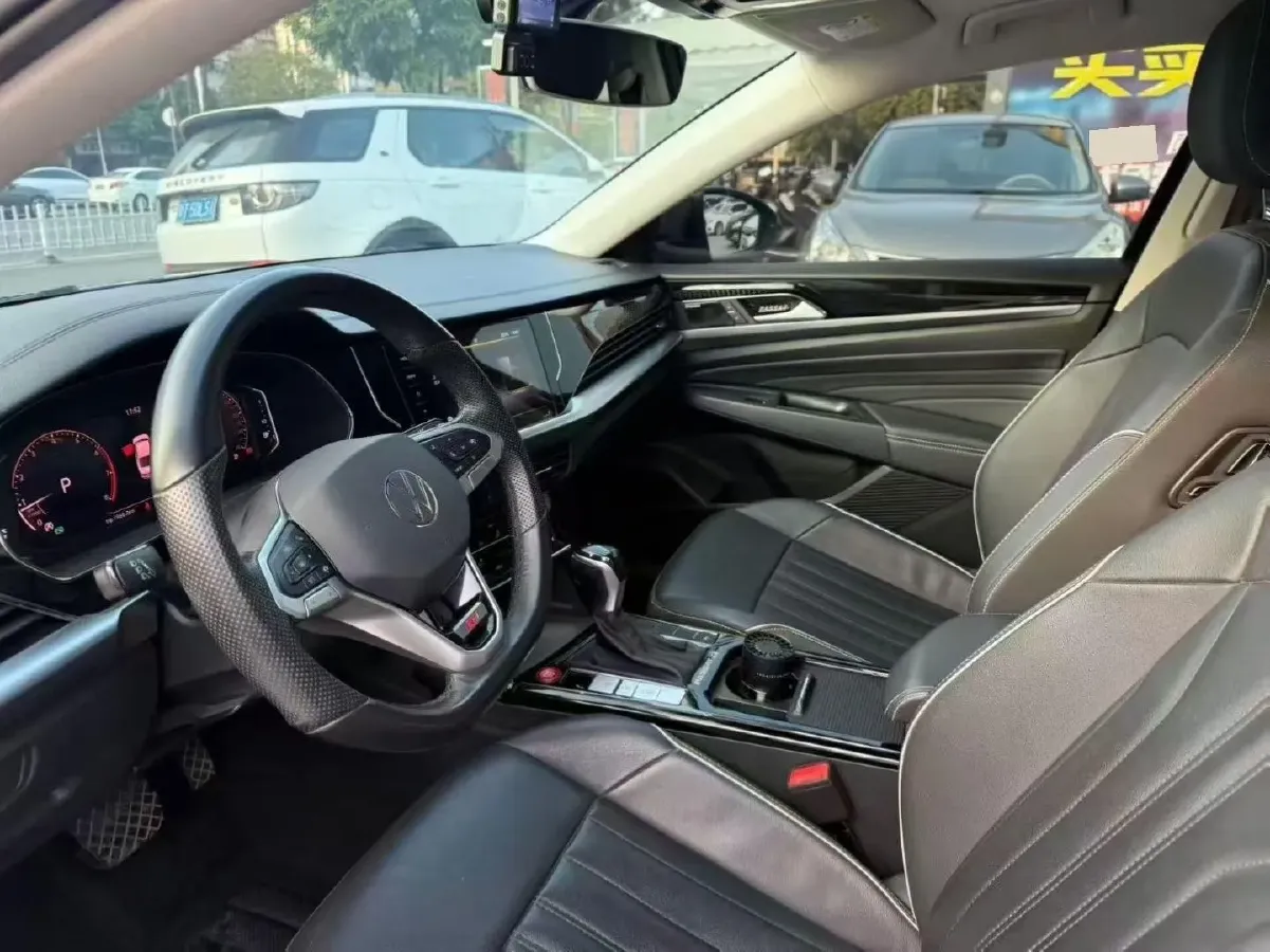 2023 Volkswagen Passat 1.4T 150HP L4 7DCT,autocango,china used car exporter,china ev exporter,chinese used car exporter,chinese used ev exporter