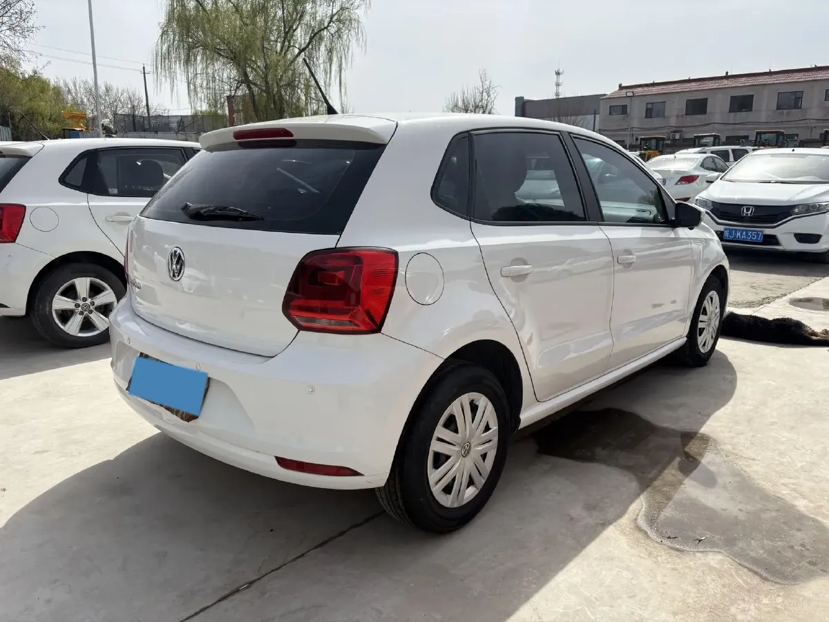 2016 Volkswagen Polo 1.4L 90HP L4 6AT,autocango,china used car exporter,china ev exporter,chinese used car exporter,chinese used ev exporter