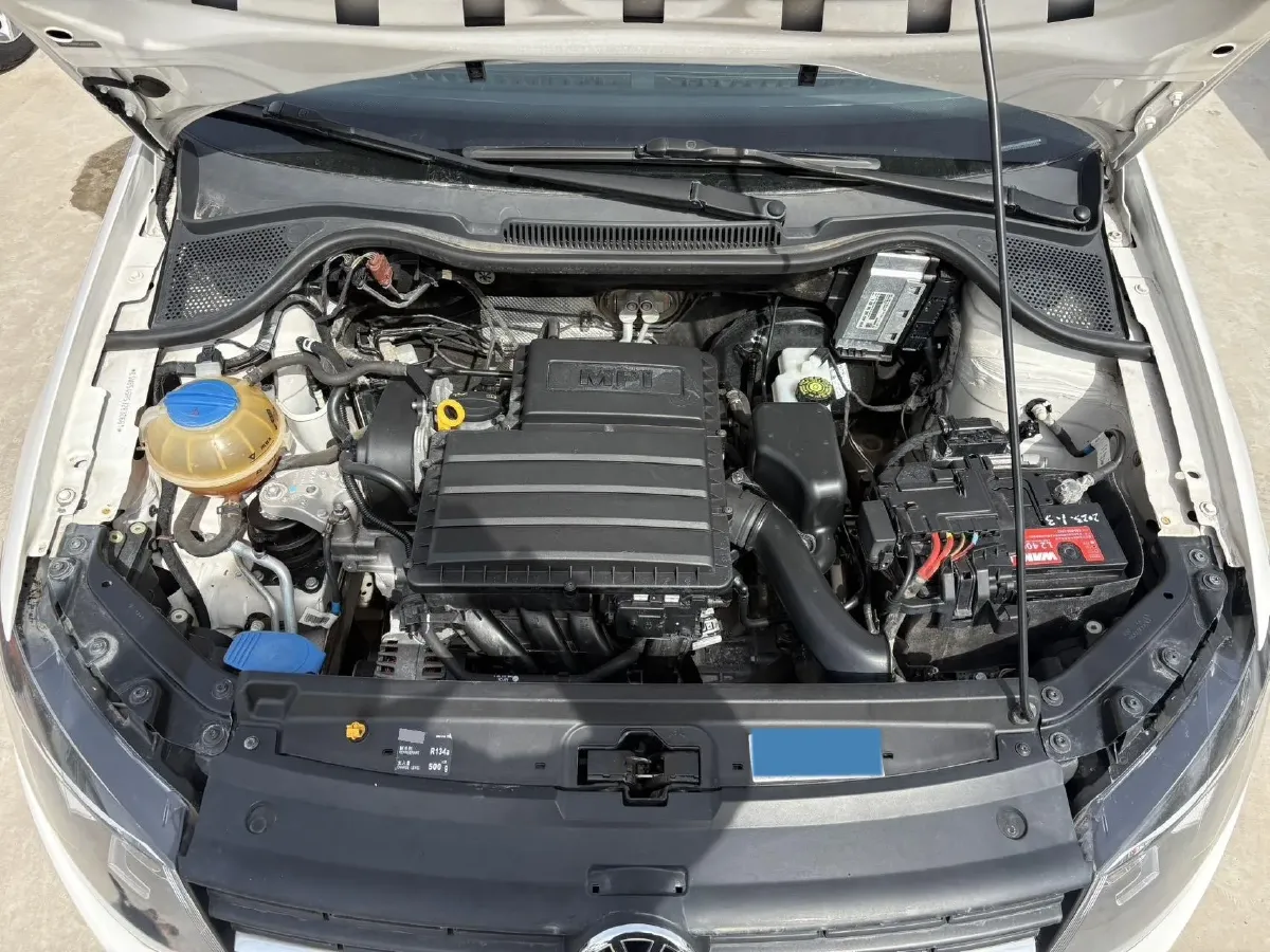 2016 Volkswagen Polo 1.4L 90HP L4 6AT,autocango,china used car exporter,china ev exporter,chinese used car exporter,chinese used ev exporter