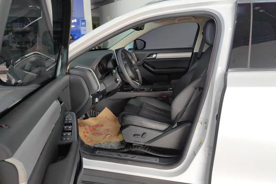 2019 BYD Tang 2.0T 192HP L4 6AT,autocango,china used car exporter,china ev exporter,chinese used car exporter,chinese used ev exporter