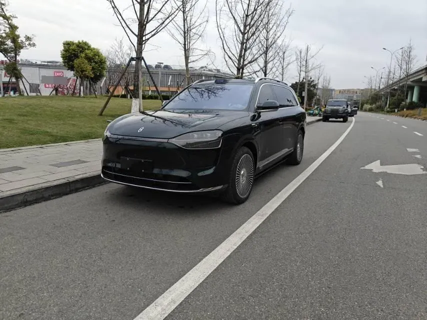 2024 AITO AITO M9 1.5T 152HP L4 REEV 42KWH,autocango,china used car exporter,china ev exporter,chinese used car exporter,chinese used ev exporter