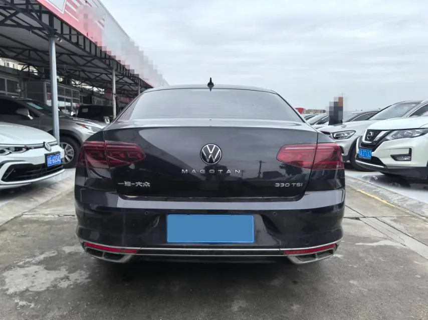 2023 Volkswagen Magotan 2.0T 186HP L4 7DCT,autocango,china used car exporter,china ev exporter,chinese used car exporter,chinese used ev exporter