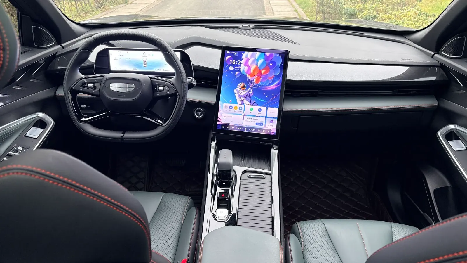 2024 Geely Azkarra 1.5T 181HP L4 7DCT,autocango,china used car exporter,china ev exporter,chinese used car exporter,chinese used ev exporter