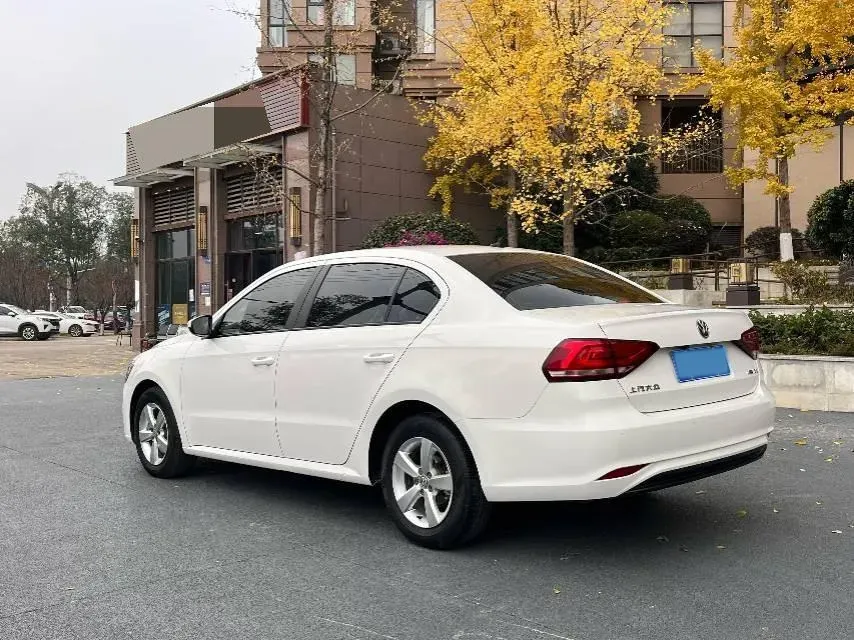 2019 Volkswagen T-Cross 1.5L 113HP L4 6AT,autocango,china used car exporter,china ev exporter,chinese used car exporter,chinese used ev exporter