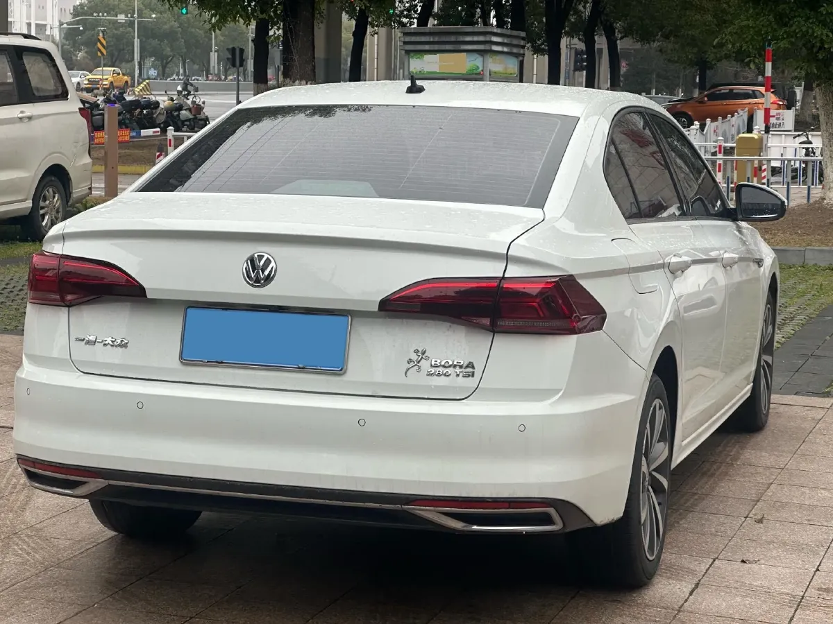 2019 Roewe RX5 MAX 2.0T 231HP L4 6DCT,autocango,china used car exporter,china ev exporter,chinese used car exporter,chinese used ev exporter