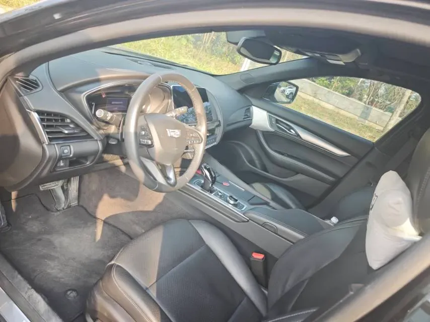 2021 Cadillac CT5 2.0T 237HP L4 10AT,autocango,china used car exporter,china ev exporter,chinese used car exporter,chinese used ev exporter