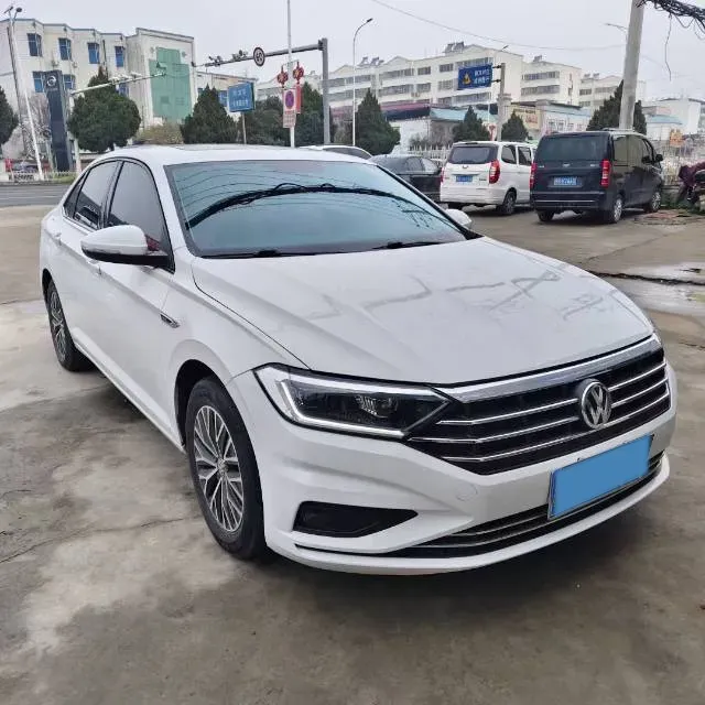 2019 Jeep Renegade 1.3T 173HP L4 7DCT,autocango,china used car exporter,china ev exporter,chinese used car exporter,chinese used ev exporter