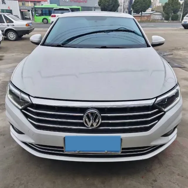 2019 Jeep Renegade 1.3T 173HP L4 7DCT,autocango,china used car exporter,china ev exporter,chinese used car exporter,chinese used ev exporter