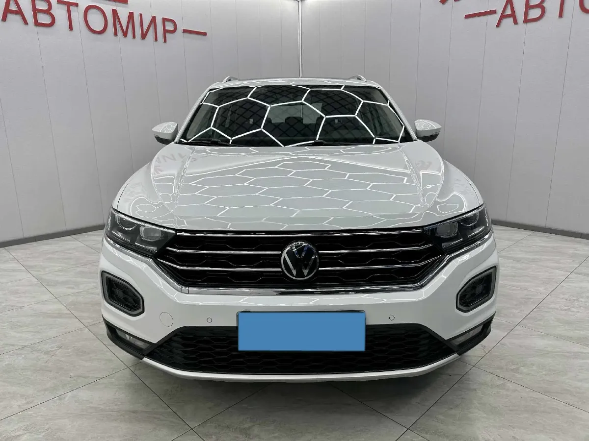 2022 Volkswagen T-Roc 1.4T 150HP L4 7DCT,autocango,china used car exporter,china ev exporter,chinese used car exporter,chinese used ev exporter