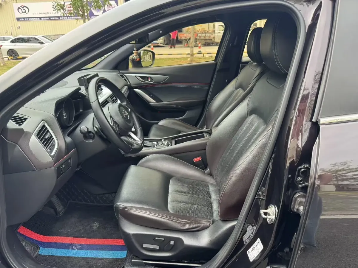 2018 Mazda CX-4 2.5L 192HP L4 6AT,autocango,china used car exporter,china ev exporter,chinese used car exporter,chinese used ev exporter