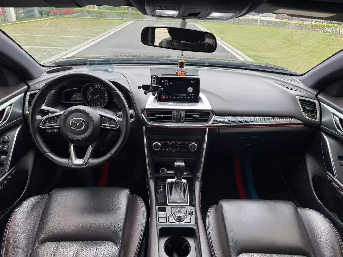2018 Mazda CX-4 2.5L 192HP L4 6AT,autocango,china used car exporter,china ev exporter,chinese used car exporter,chinese used ev exporter